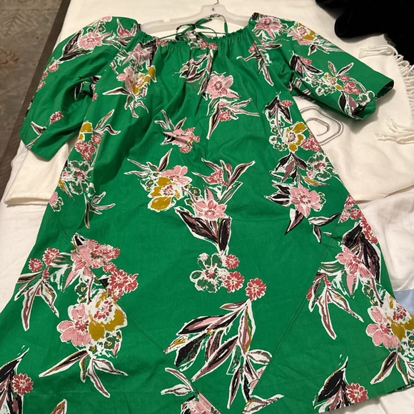 Free People - Picture 4 of 4